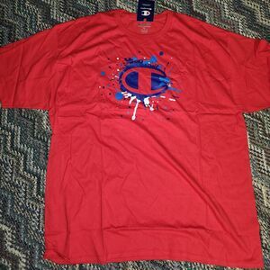 Champion Men's Red T-shirt